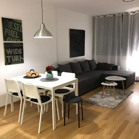 Apartment Iris Novi Sad Exteriör bild