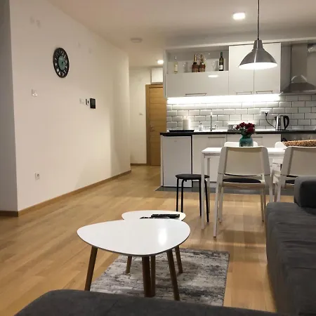 Apartment Iris Novi Sad Exteriör bild