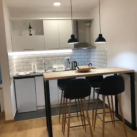 Apartment Iris Novi Sad Exteriör bild