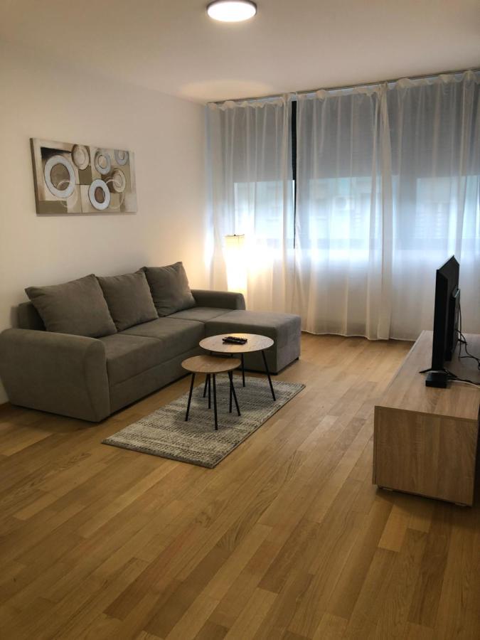 Apartment Iris *