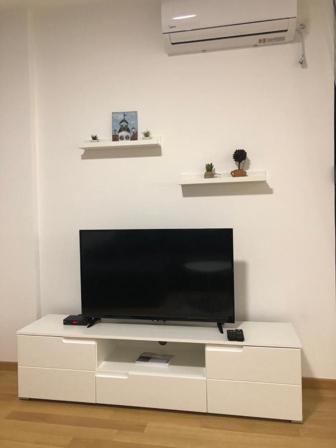 Iris Apartment